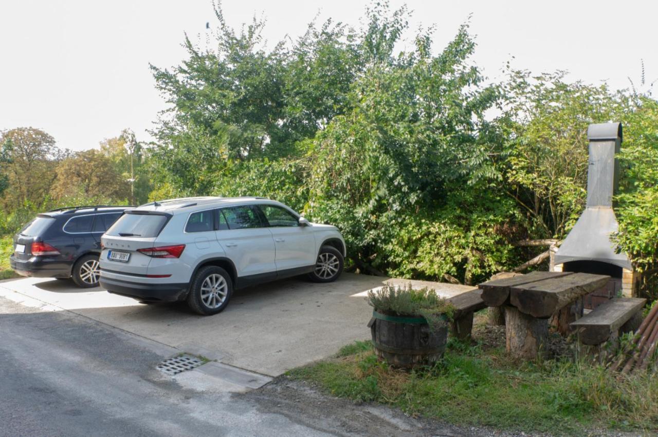Chalupa - Sklep Starovice Exterior photo